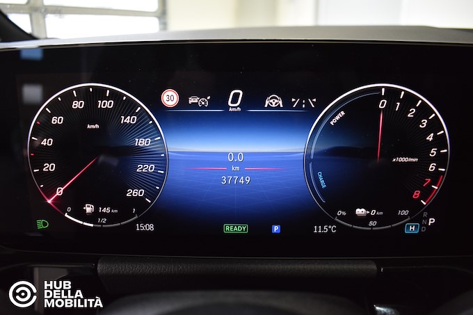 MERCEDES-BENZ GLA 250 e hybrid EQ AMG Line Advanced Plus